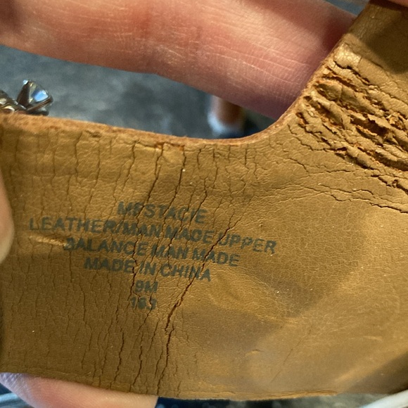 Women’s Marc Fisher Stacie tan brown leather stiletto heel sandals shoes size 9 - Picture 10 of 10